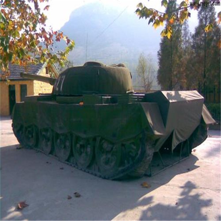 城厢大型充气坦克